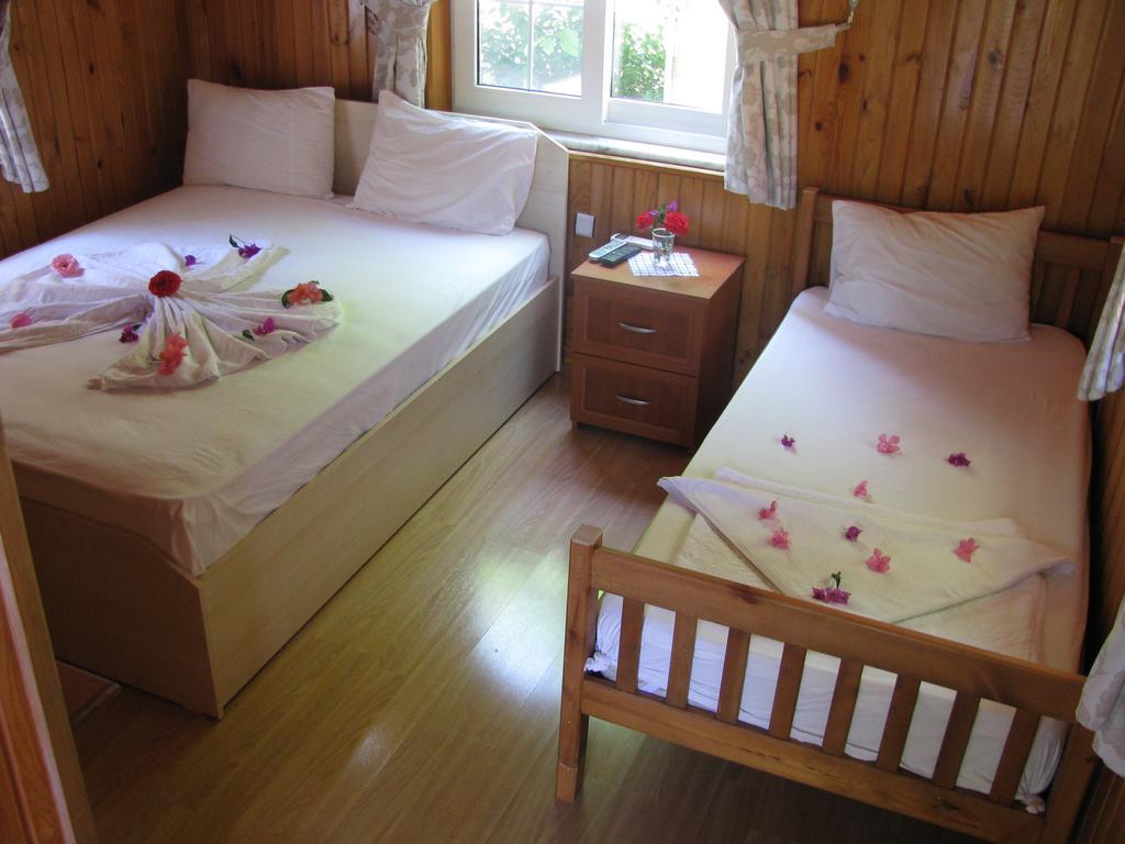 Atici 2 Hotel Adrasan Pokoj fotografie