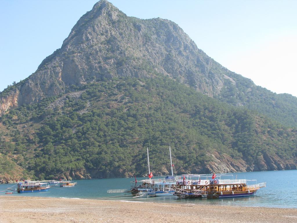 Atici 2 Hotel Adrasan Exteriér fotografie
